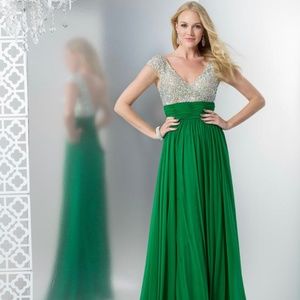 Emerald Green  cruise wear Formal Prom pageant  Dress, Sparkling size 16